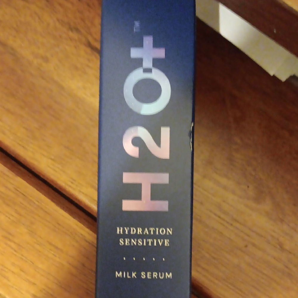 H2O+ Hydration Sensitive Milk Serum